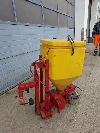 Kleinsamenstreuer APV WD 100 M2
