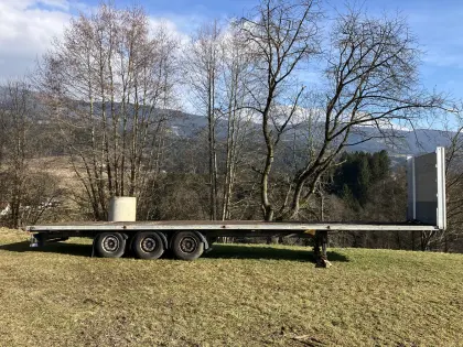 LKW Sattelauflieger Schmitz Ballenanhänger