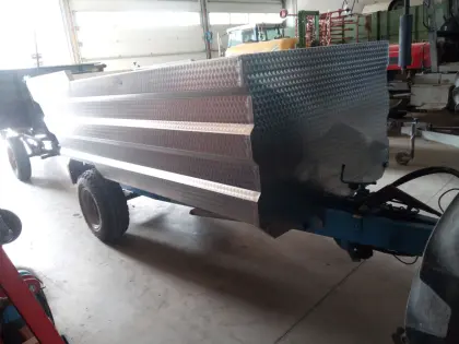 Muldenkipper 4 t