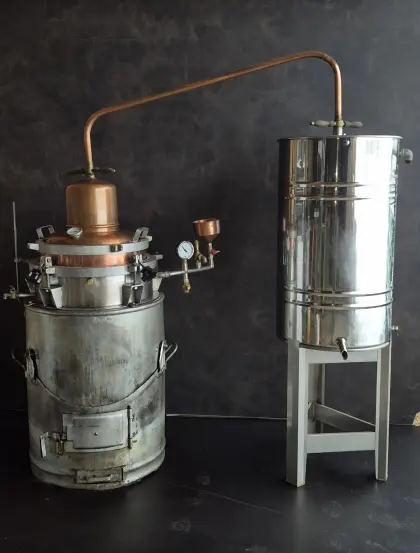 Schnapsbrennerei, Schnapsbrennanlage, Destillerie, Brennerei