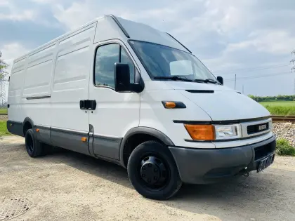 Iveco Daily 2.8 l Maxi-Zwillingsbereift