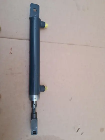 Doppeltwirkende Hydraulikzylinder