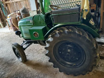 Verkaufe Steyr 180 (30er) und Anhänger