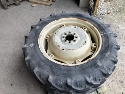 Pflegebereifung 11.2 R 42 und 11.2 R 28