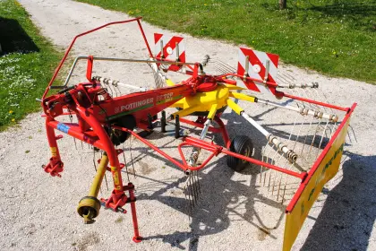 Pöttinger Schwader Eurotop 340N