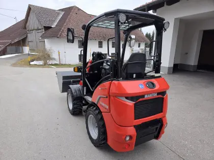 Hoflader Radlader Manitou MLA 2-25H