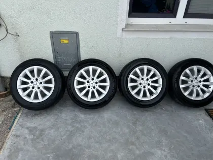 Alufelgen mit Sommerreifen 16 Zoll Mercedes Benz