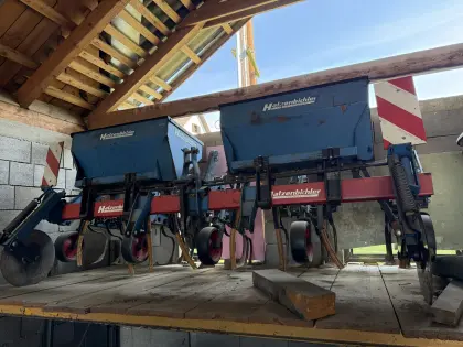 Hackgerät Hatzenbichler 4-reihig