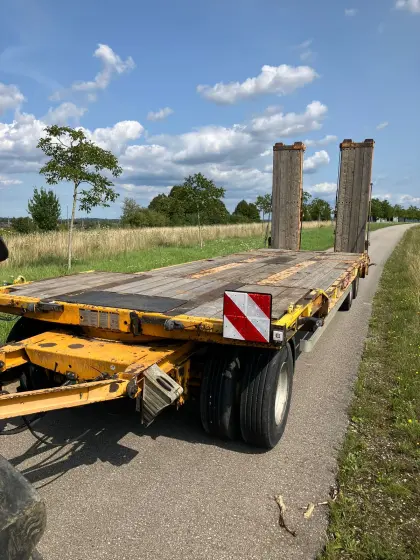 Tieflader 36 t GG Goldhofer