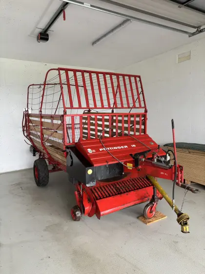 Pöttinger Ladewagen 15