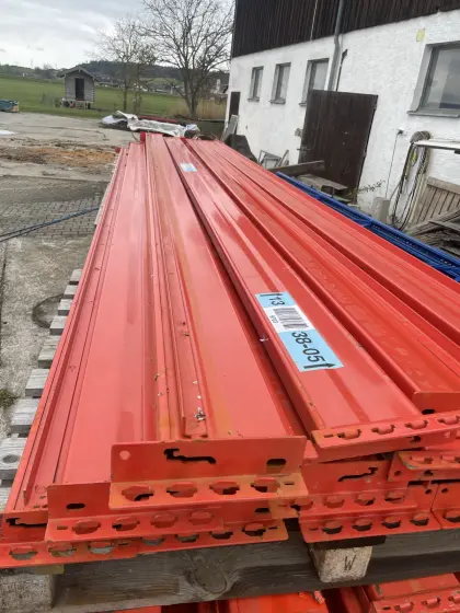 Hochregal 8 m hoch, 5 m breit