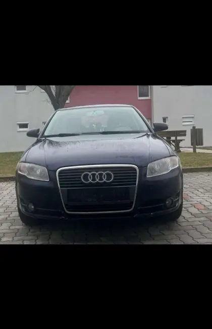 Audi A4 Limousine 2 l 140 PS