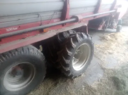 Ladewagen Mengele Super Rotant 743/2