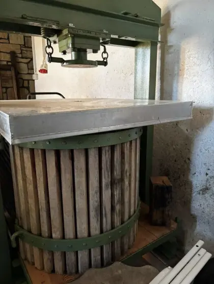 Weinpresse - Elektro Kovina