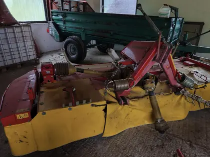 Pöttinger NOVACAT 306 F-CL