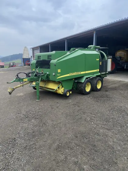 John Deere 678 Presswickelkombi