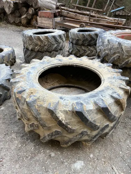 Pirelli TM 300 und TM 700 Traktorreifen