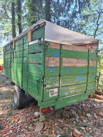 Anhänger (Schafe, Schweine)