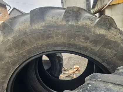 Reifen 440/65 R24 & 540/65 R34