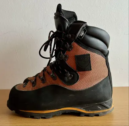 Schnittschutzstiefel Größe 45