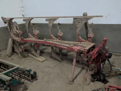 4-schariger Pflug Euromat-S zu verkaufen