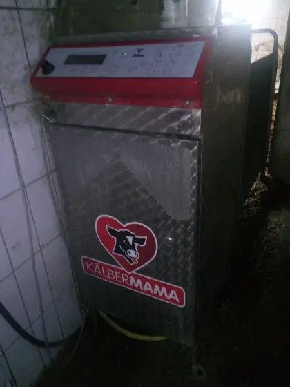 Kälber Tränkeautomat Urban Kälbermama