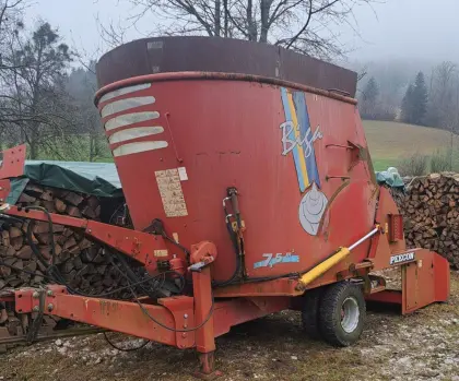 Peecon Biga Futtermischwagen