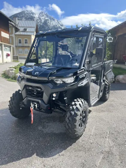Can Am Traxter HD10