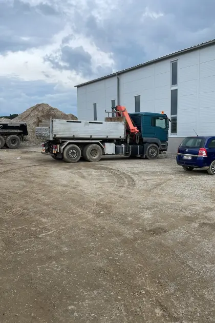 MAN 3-Seitenkipper mit Kran Palfinger 23.002 (6 Ausschübe)