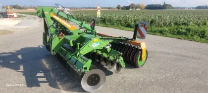 Kurzscheibenegge Amazone Catros 3001