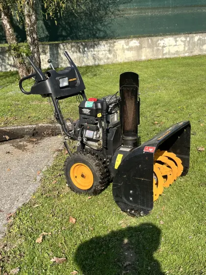 McCulloch Schneefräse PM105 76 cm, startet sofort