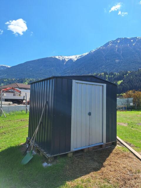 Gerätehaus, Geräteschuppen
