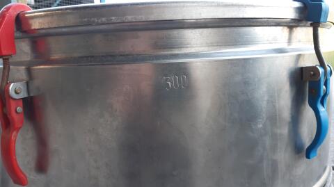 Milchkühlung mit Tank 300 l