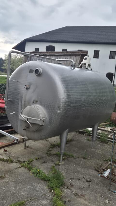 Edelstahltank