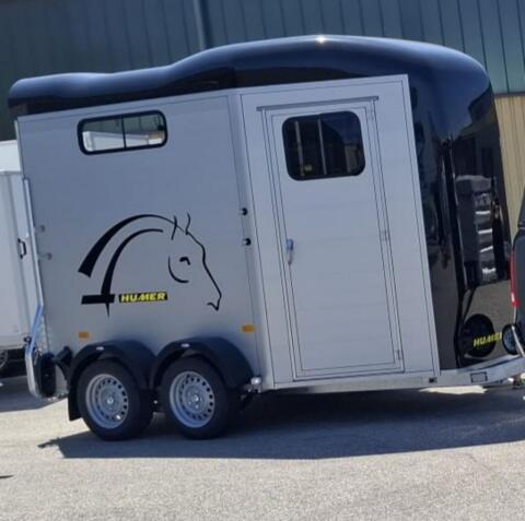 Verkaufe Viehanhänger Marke: Humer