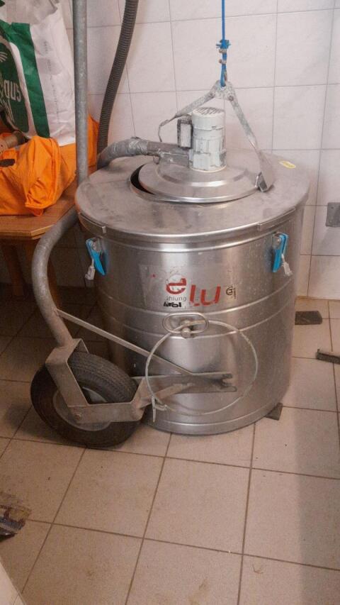 Helu Milchtank, Kühlung und Wagen