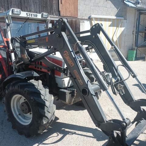 Hauer Frontlader POM 70