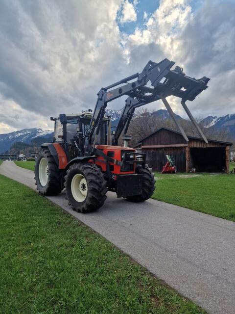Same Explorer 80 VDT mit Hauer Frontlader und Forstausstattung