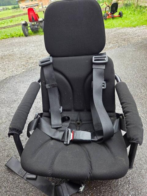 Verkaufe Kindersitz für Traktor