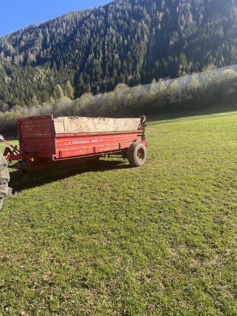 Verkaufe Pöttinger Miststreuer