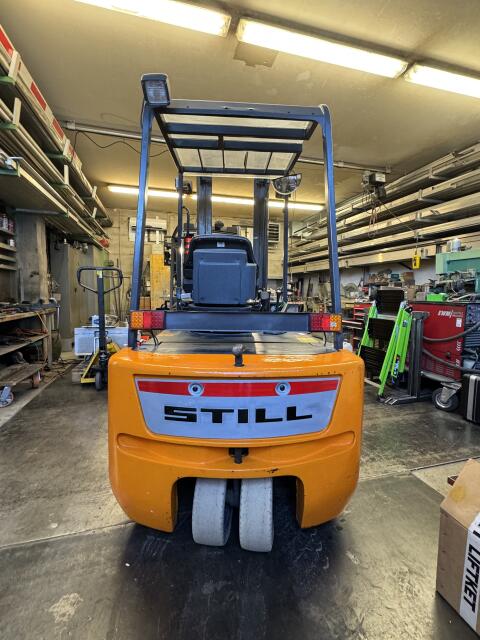 STILL R20-20 Stapler
