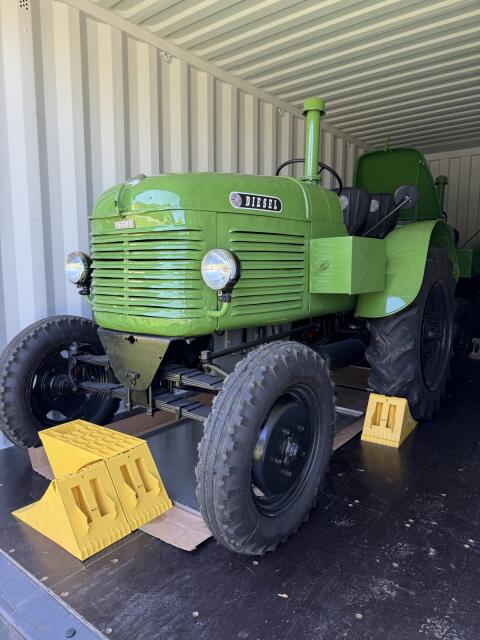 Steyr T180