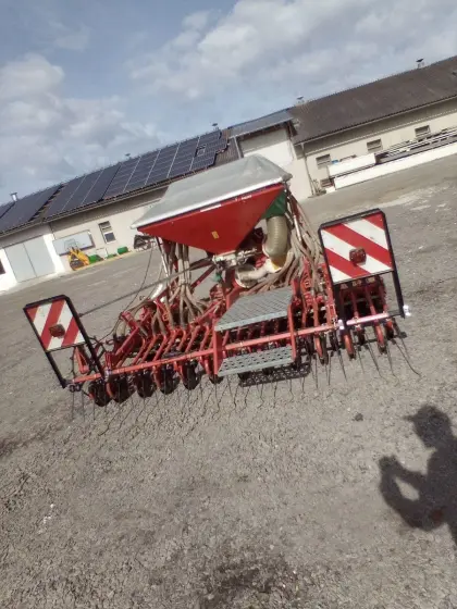 Kverneland Sämaschine NG 300 M4X