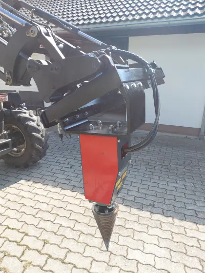 Frontladerholzspalter