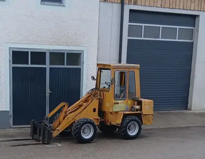 Reifen für Hoflader