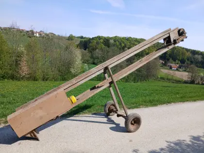 Förderband / Schrägförderer