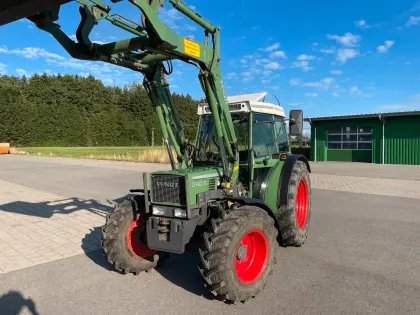 Fendt 260s Allrad, Frontlader
