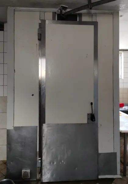 Kühlraum mit Aggregat