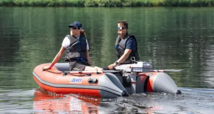 Neues OVP Schlauchboot noch im Karton Modell 220E