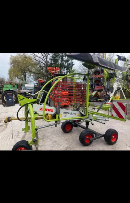 Verkaufe Claas Schwader Liner 370